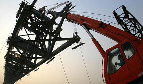 發改委十月起批1.38萬億基建費 送“圣誕大禮”